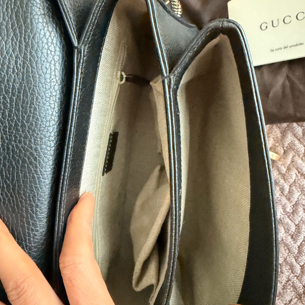 Gucci Dollar Calfskin Interlocking G Top Handle Crossbody in black - Picture 5 of 14